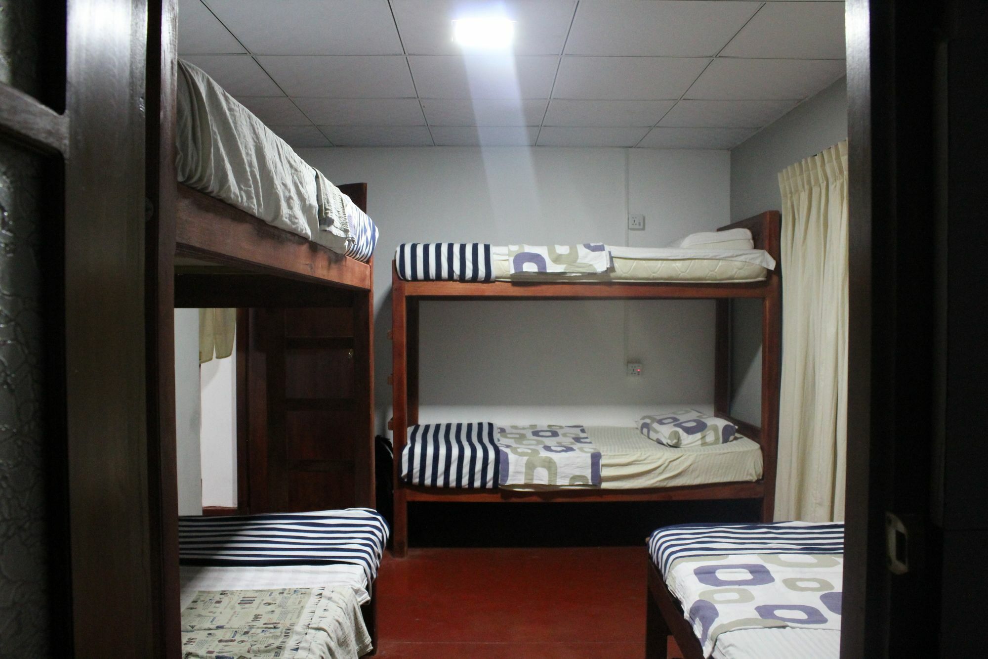 Hi Lanka Backpackers (Adults Only) Hostel Ella Exterior photo